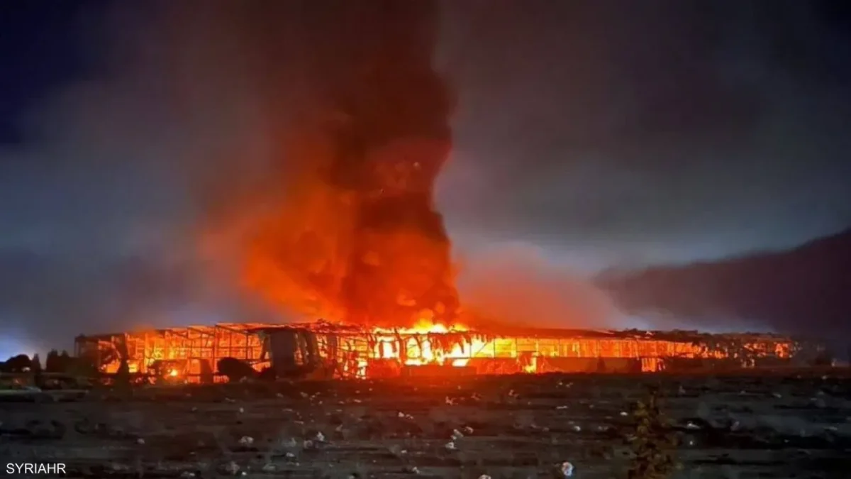 الجيش الإسرائيلي يقصف قاعدتين عسكريتين في حمص