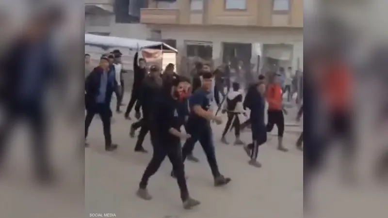 احتجاجات في غزة تطالب بوقف الحرب و”تنحي حماس”