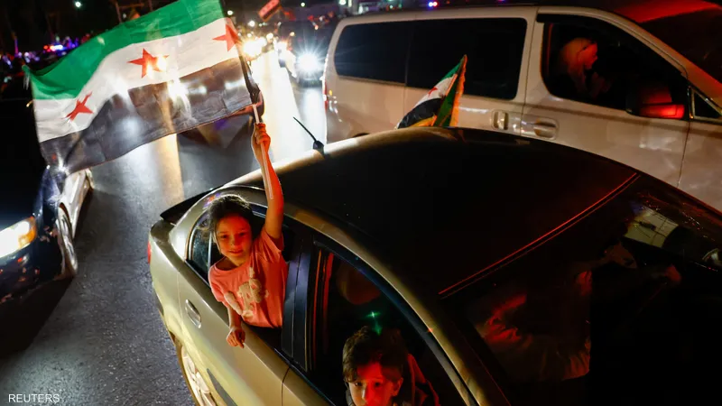 احتفالات صاخبة في سوريا بعد قرار ترامب رفع العقوبات
