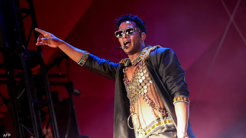 تفاصيل “انفجار” حفلة الفنان محمد رمضان