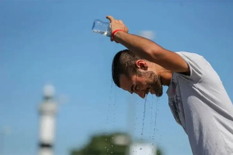 حالة الطقس: موجة حر غير مسبوقة تبلغ ذروتها الأربعاء