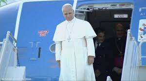 البابا ليون الرابع عشر يصل إلى بيروت