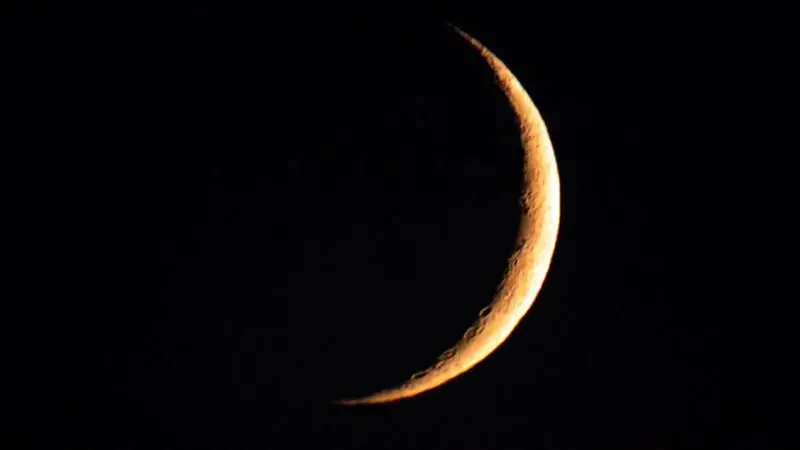 ما الدول التي أعلنت غداً أول أيام رمضان وأيها الخميس؟