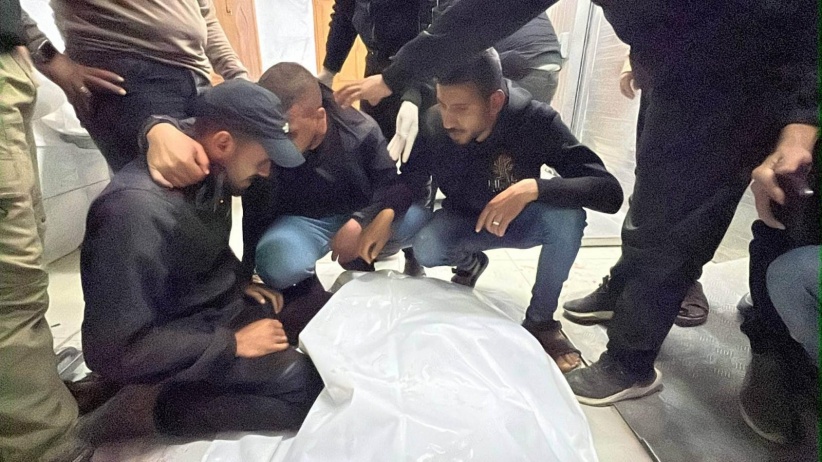 ثلاثة شهداء واصابة بقصف جنوب مدينة غزة