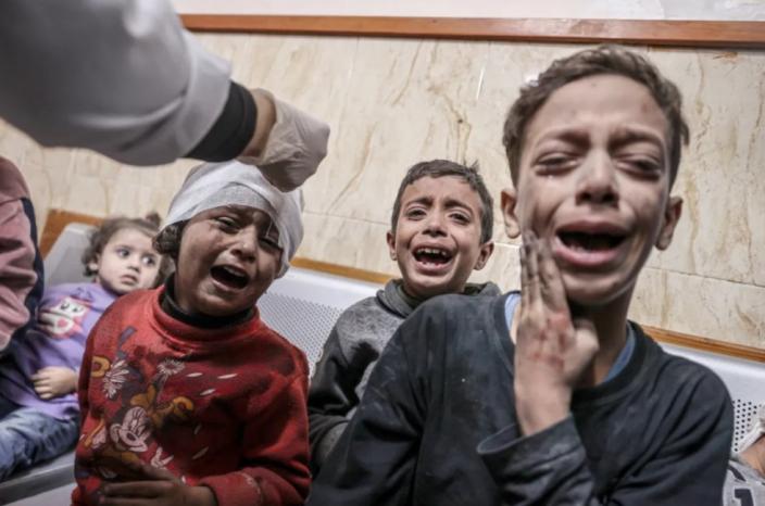 لجنة أممية: “إسرائيل” تستهدف الأطفال عمدا بإطار الإبادة في غزة وترتكب جرائم حرب بالضفة