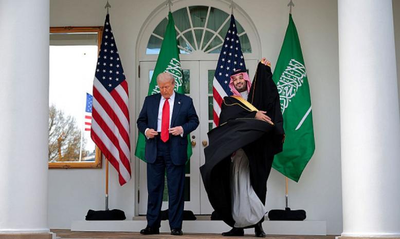 وول ستريت جورنال: ترامب لوّح بحرمان السعودية من منظومات دفاعية بعد رفضها دعم عملية عسكرية في هرمز