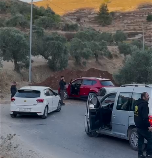 الاحتلال يعزل سنجل شمال رام الله بإغلاق كافة مداخلها
